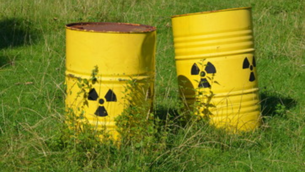 how much waste does a nuclear power plant produce